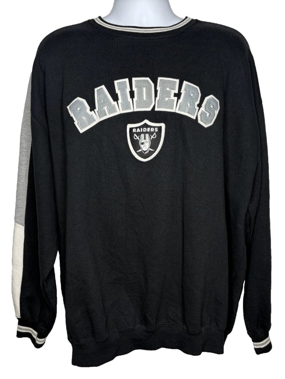 Vintage Y2K NFL Oakland Raiders Crew Neck Sweatshirt Size 2XL Black Embroidered